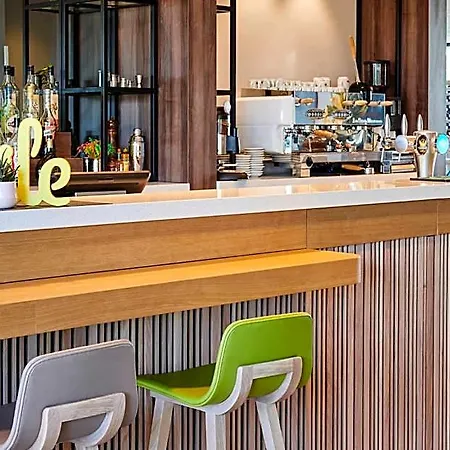 Bordeaux Sud - By Ihg Пессак