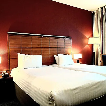 Bordeaux Sud - By Ihg 4* Pessac