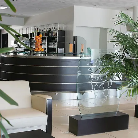 Bordeaux Sud - By Ihg מלון פסאק