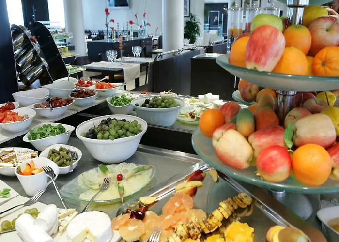 Bordeaux Sud - By Ihg Hotell Pessac